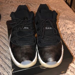 Jordan 11 low “baron” size 13